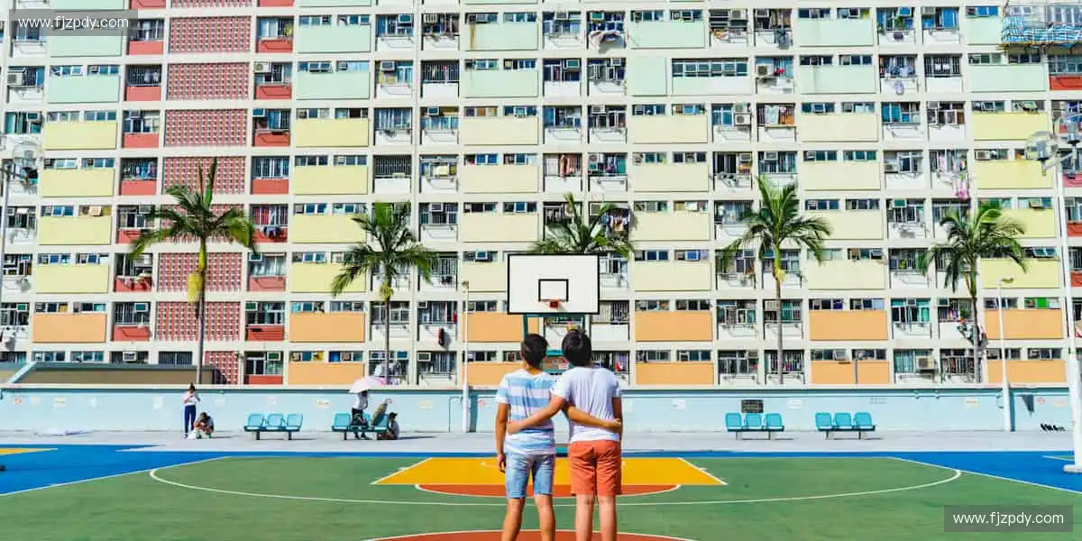 💻实时互动，弹幕与呐喊同频共振！📸